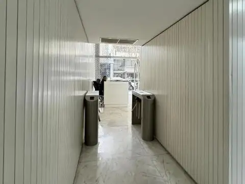 Oficina en Venta con 1 cochera