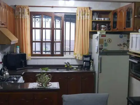 Depto Tipo Casa en Venta 46 años