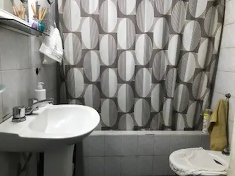 Depto Tipo Casa en Venta al Este