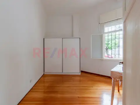 Depto Tipo Casa en Venta en Villa Crespo, USD 138.000