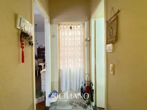 Depto Tipo Casa en Venta de 4 ambientes