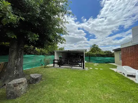 VENTA CASA C/PILETA - PILAR VILLA ROSA