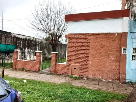VENTA CASA Y DTO EN TERRENO PROPIO BELLA VISTA