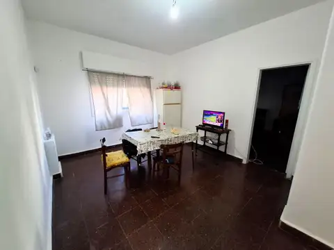 Depto Tipo Casa en Venta de 2 ambientes