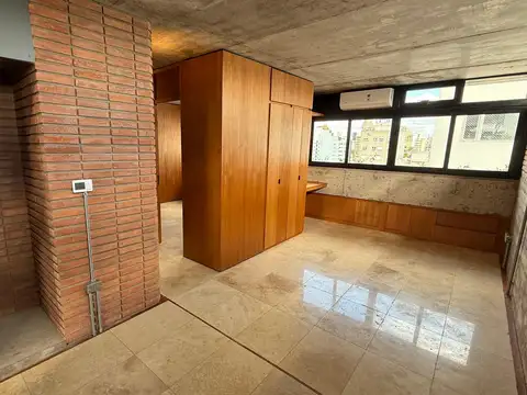 Departamento en Alquiler con 1 cocheras