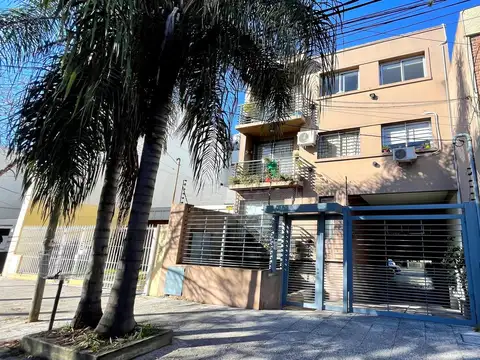 Liniers al 300