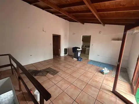 Depto Tipo Casa en Alquiler en Munro, $ 1.300.000
