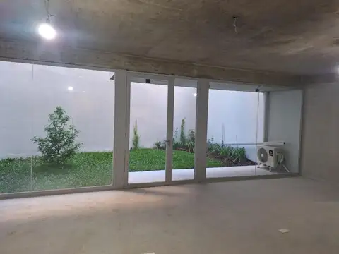 Fitz Roy e/ Avenida Santa Fe y Charcas