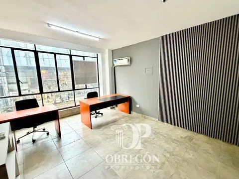 Oficina en Venta 60 años