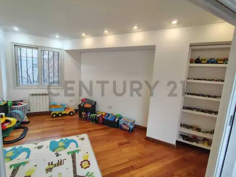Francia 260 , Piso Manzana C