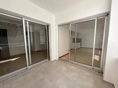 Venta 2 ambienes Parque Centenario