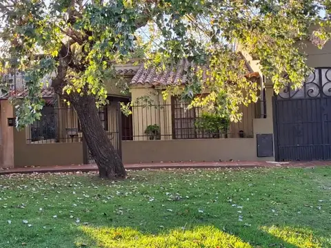 VENTA CASA 3 AMBIENTES APTO CREDITO