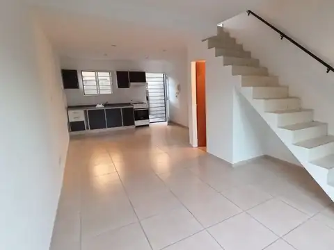 Casa en Alquiler de 2 dormitorios