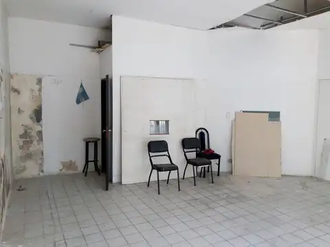 Depto Tipo Casa en Venta 50 años