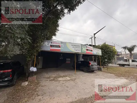 Local en Jose León Suarez
