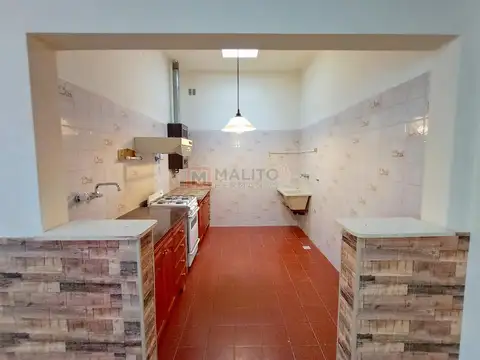 Depto Tipo Casa en Alquiler de 3 ambientes