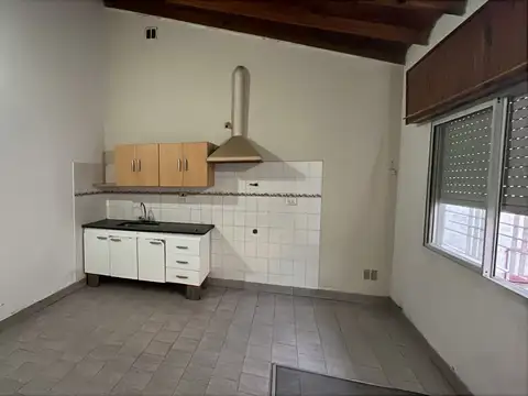 Depto Tipo Casa en Venta en Banfield, USD 45.000