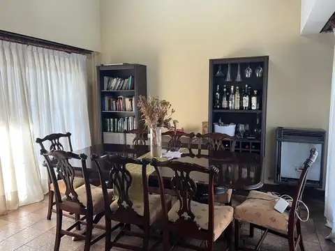 VENTA CASA 4 AMBIENTES ZONA  VILLA MORRA PILAR