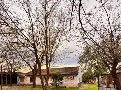 CASA QUINTA EN SANTO TOMÉ CON GRAN TERRENO