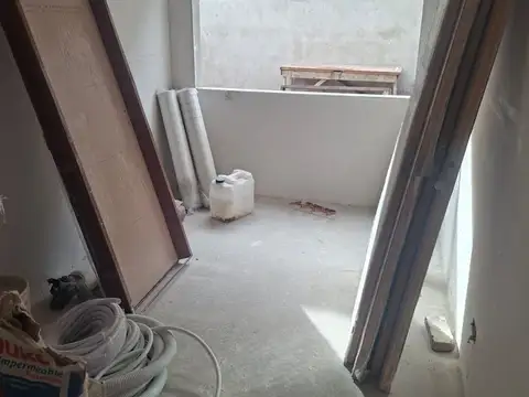 Depto Tipo Casa en Venta en Munro, USD 150.000