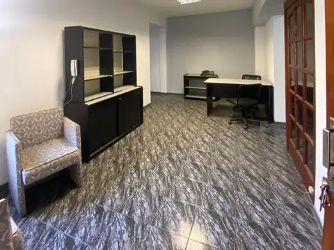Oficina en Venta 46 años