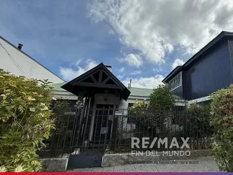CASA EN VENTA 9 AMBIENTES CON QUINCHO Y PARRILLA