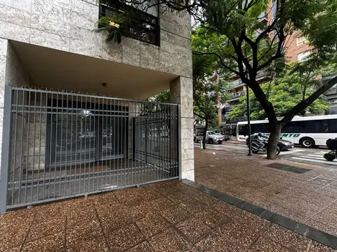 Departamento en Alquiler en Guemes, $ 690.000