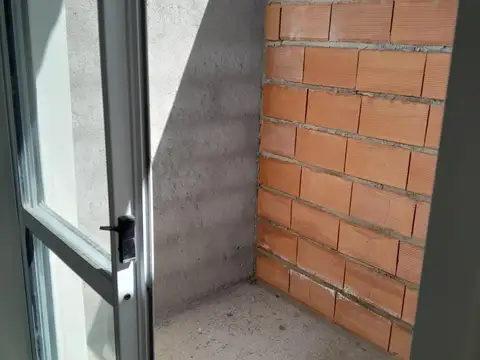 Departamento en Alquiler en Villa Mercedes, $ 385.000