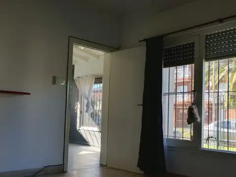 CALLE CORDOBA ENTRE MENDOZA Y SANTIAGO DEL ESTERO 700