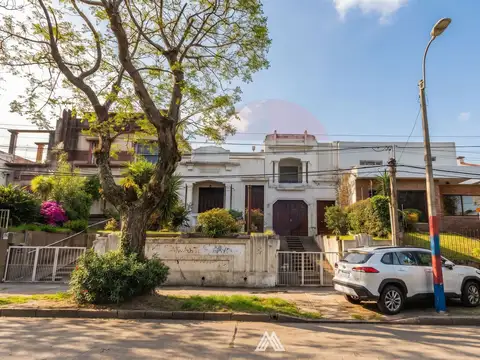 VENTA CASA DE ESTILO A 100 METROS DE RAMBLA MALVIN