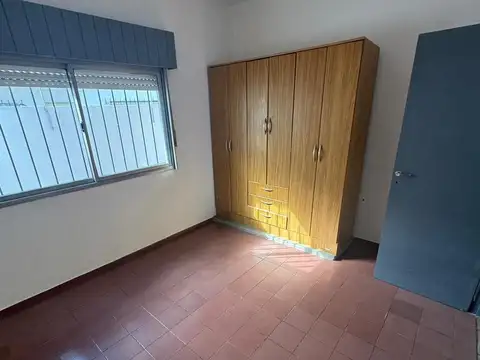 Depto Tipo Casa en Alquiler 25 años