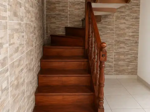 Depto Tipo Casa 3 ambientes con 1 baño