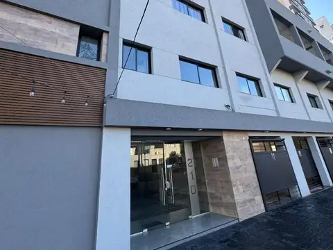 Chacabuco 210 , Piso 1