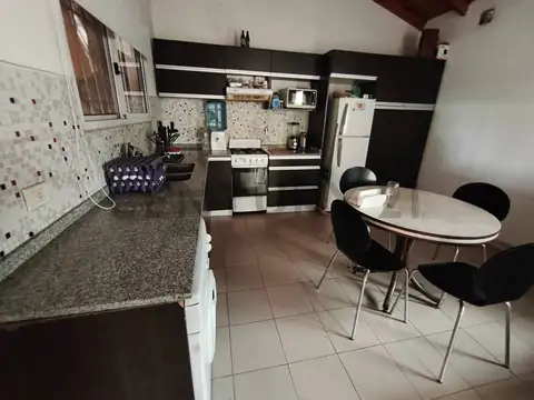 VENTA PH 3 AMB CON COCHERA PATIO Y PARRILLA ITUZAINGO APTO CRÉDITO