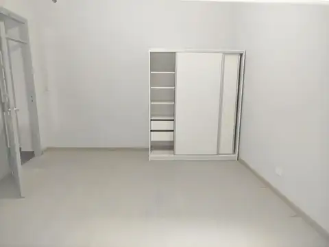 Depto Tipo Casa en Venta 40 años