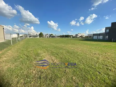 Terreno a la venta  en El Nacional Club De Campo