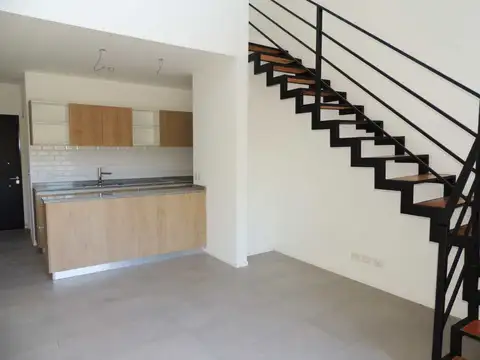 Depto Tipo Casa en Venta de 2 ambientes
