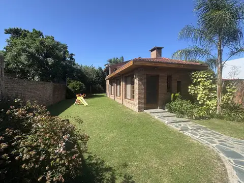 Casa en venta de 4 ambientes en Rafael Castillo