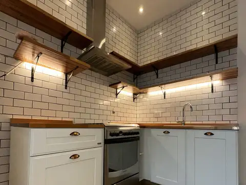 Casa en Venta en Avellaneda, USD 92.000