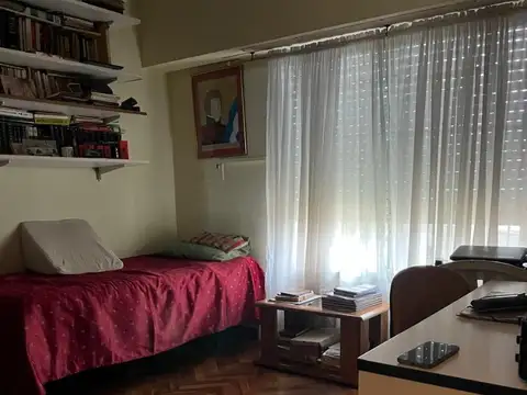 Caseros (Güemes 4880) PH 3 ambientes con patio y terraza