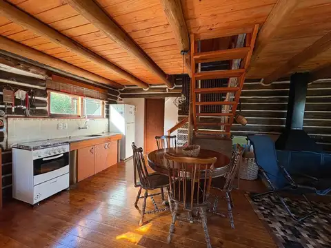 Venta cabaña  2 dormitorios Villa Serrana