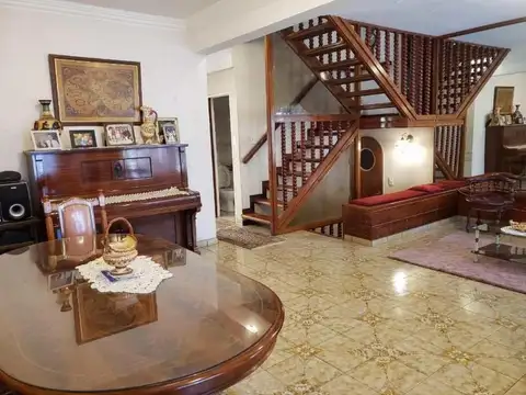 Casa en Venta en Haedo, USD 350.000