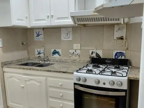 Depto Tipo Casa en Alquiler 50 años