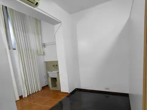 Depto Tipo Casa en Alquiler en Nuñez, $ 750.000