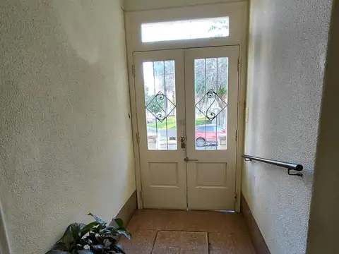 Depto Tipo Casa en Alquiler de 2 ambientes