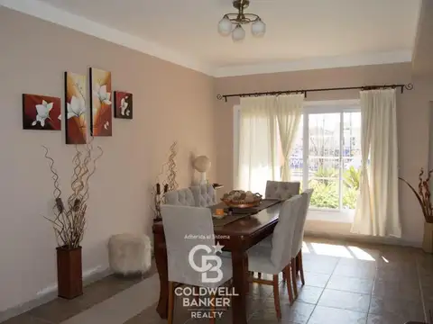 Casa en  Grand Bourg a la venta