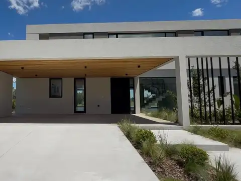 Casa en Venta de 6 dormitorios