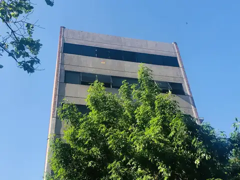 Montevideo y Santiago