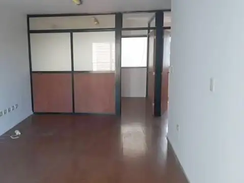Montevideo 2400 - Oficina en venta , Barrio Lourdes