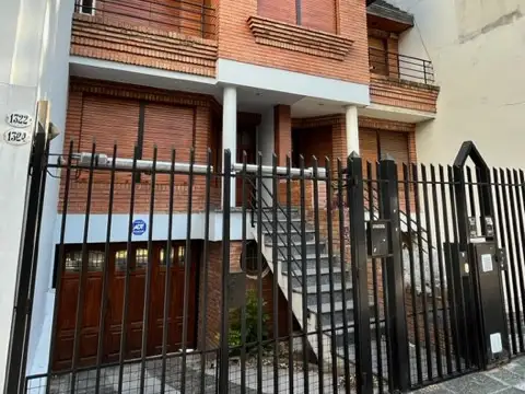 HERMOSO, MODERNO Y SEÑORIAL DUPLEX EN EXCELENTE UBICACIÓN 